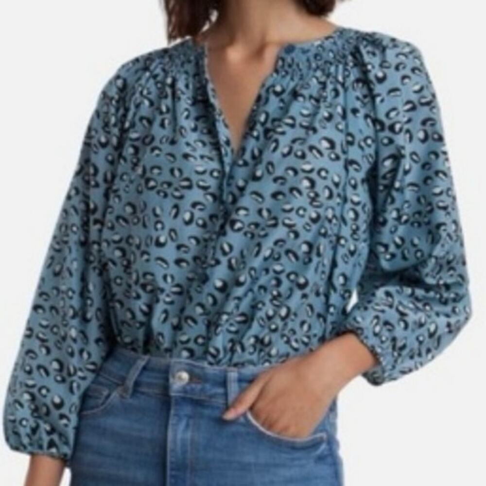Tucker NYC Classic Blouse in Blue Animal Print